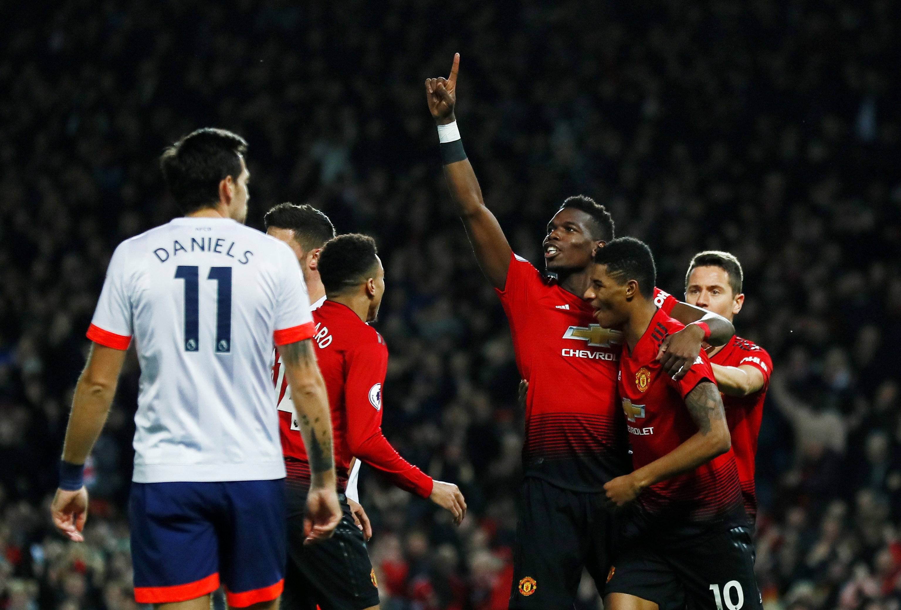 参赛选手而 参赛选手而